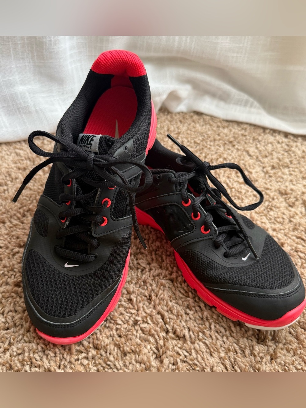 Nike Free XT Motion Fit Women’s Training Shoes Black Coral Size 7